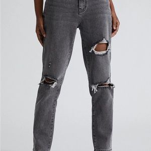 Grey BDG ripped jeans size 25